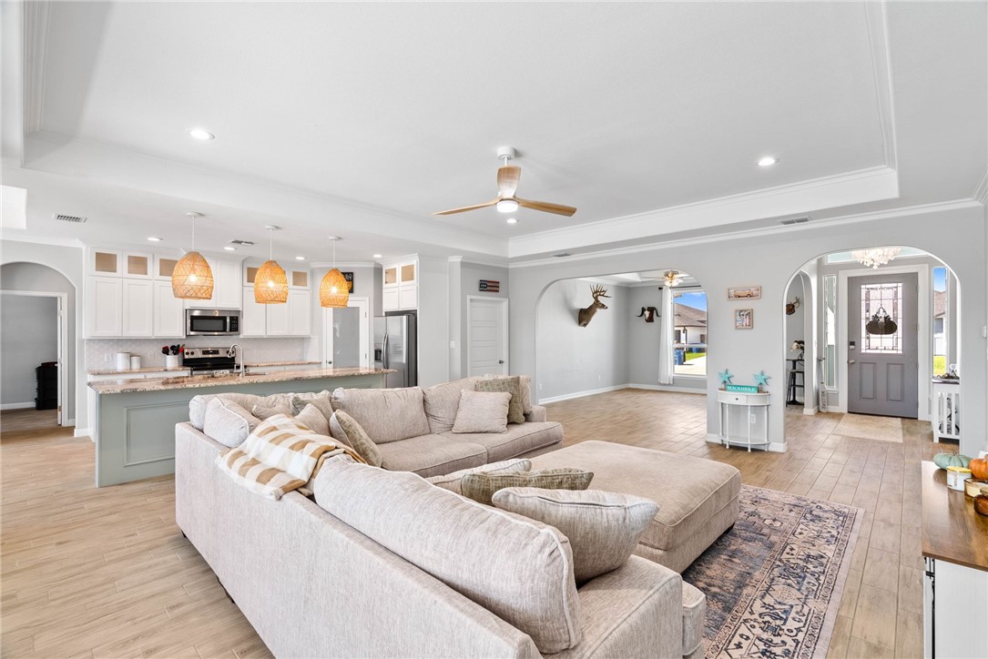 143 Shoalwater Way Rockport TX 78382