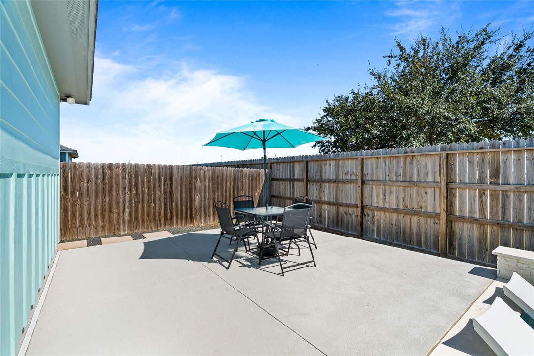 143 Shoalwater Way Rockport TX 78382