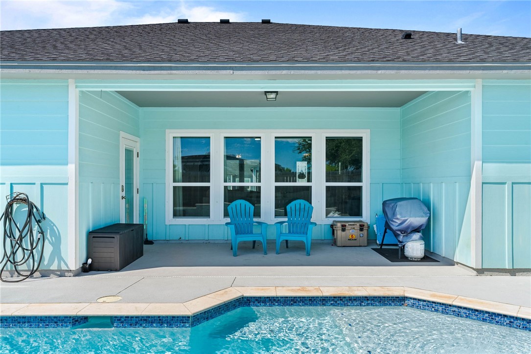 143 Shoalwater Way Rockport TX 78382