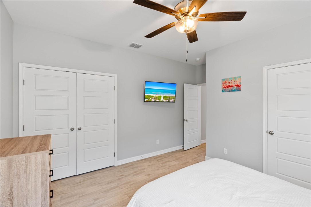 143 Shoalwater Way Rockport TX 78382