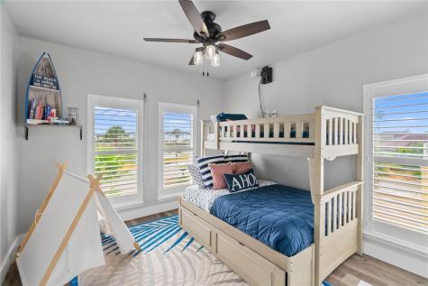 104 Bay Harbor Drive Aransas Pass TX 78336