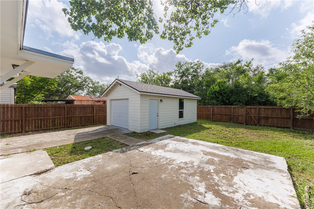 434 Dixon Drive Corpus Christi TX 78408
