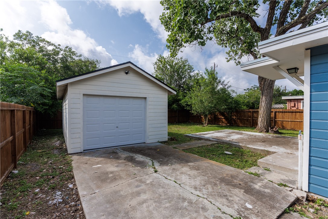 434 Dixon Drive Corpus Christi TX 78408
