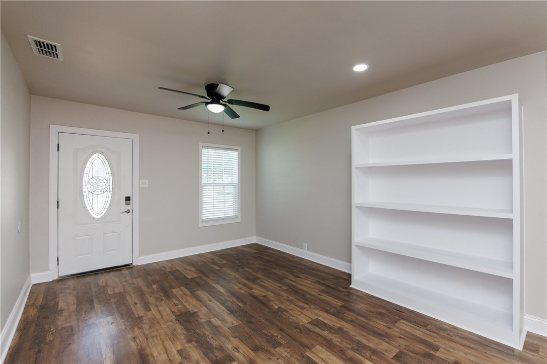 434 Dixon Drive Corpus Christi TX 78408