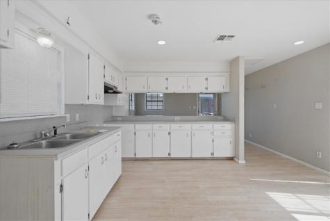 197 County Road 460 Alice TX 78332