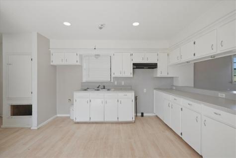 197 County Road 460 Alice TX 78332