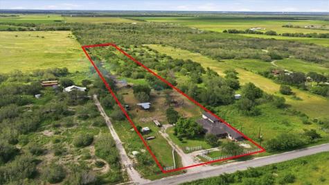 197 County Road 460 Alice TX 78332
