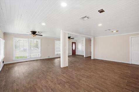 197 County Road 460 Alice TX 78332