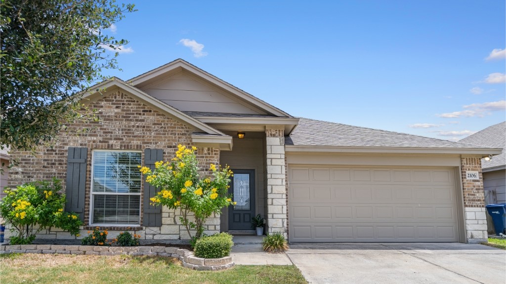 2106 Spoonbill Drive Corpus Christi TX 78414