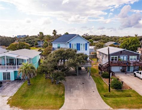 207 S 2nd Street Rockport TX 78382