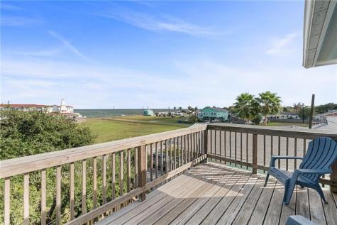 207 S 2nd Street Rockport TX 78382