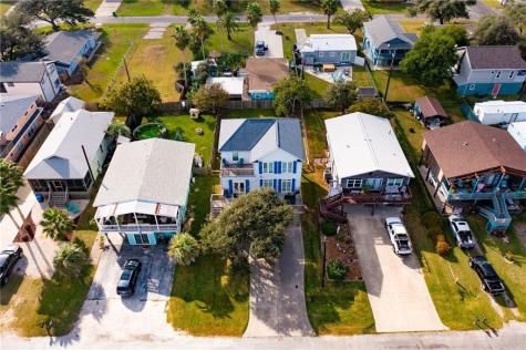 207 S 2nd Street Rockport TX 78382