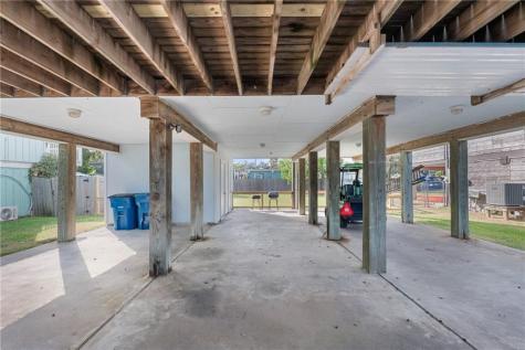207 S 2nd Street Rockport TX 78382