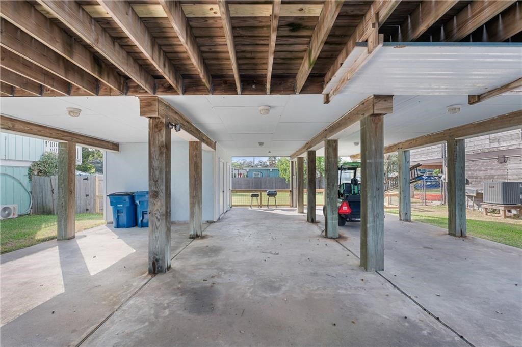 207 S 2nd Street Rockport TX 78382
