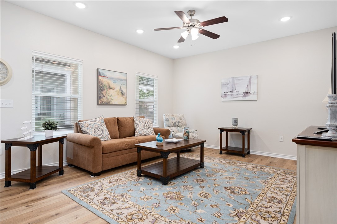 122 Lavaca Circle Rockport TX 78382