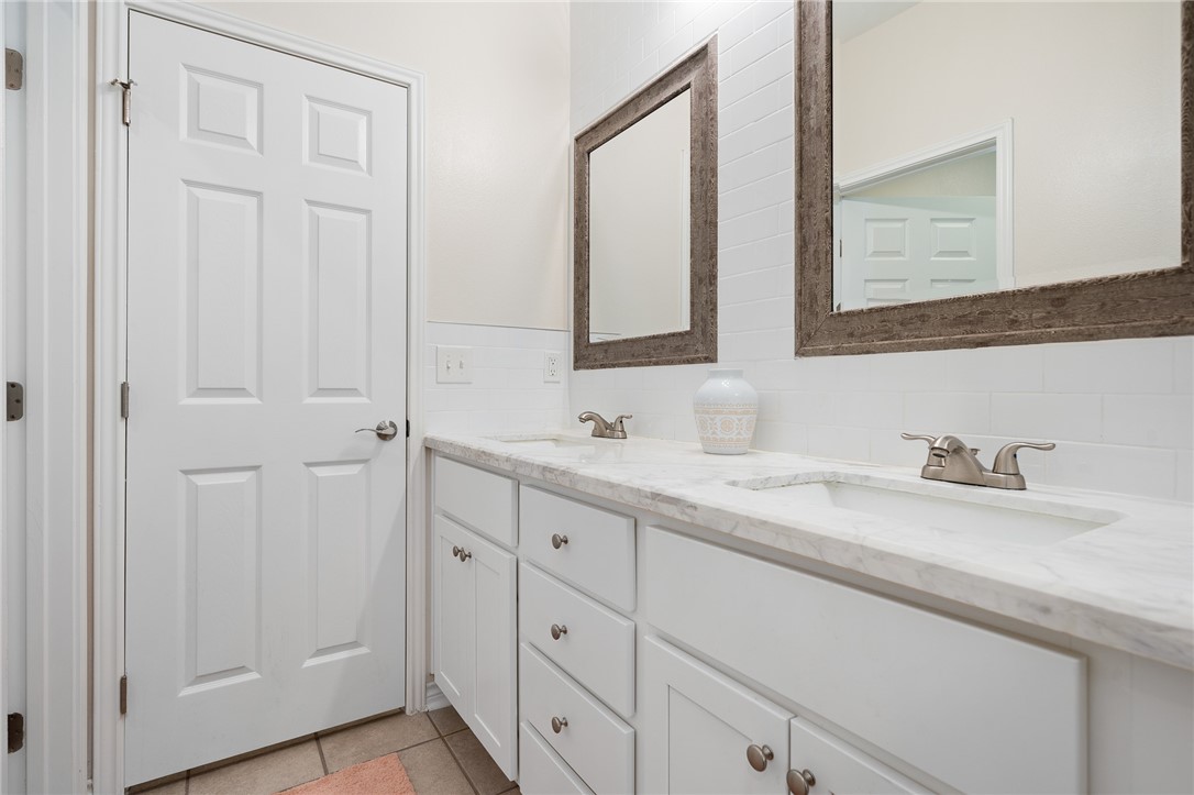 122 Lavaca Circle Rockport TX 78382