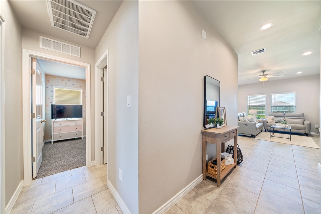 2689 Excelsior Boulevard Corpus Christi TX 78415