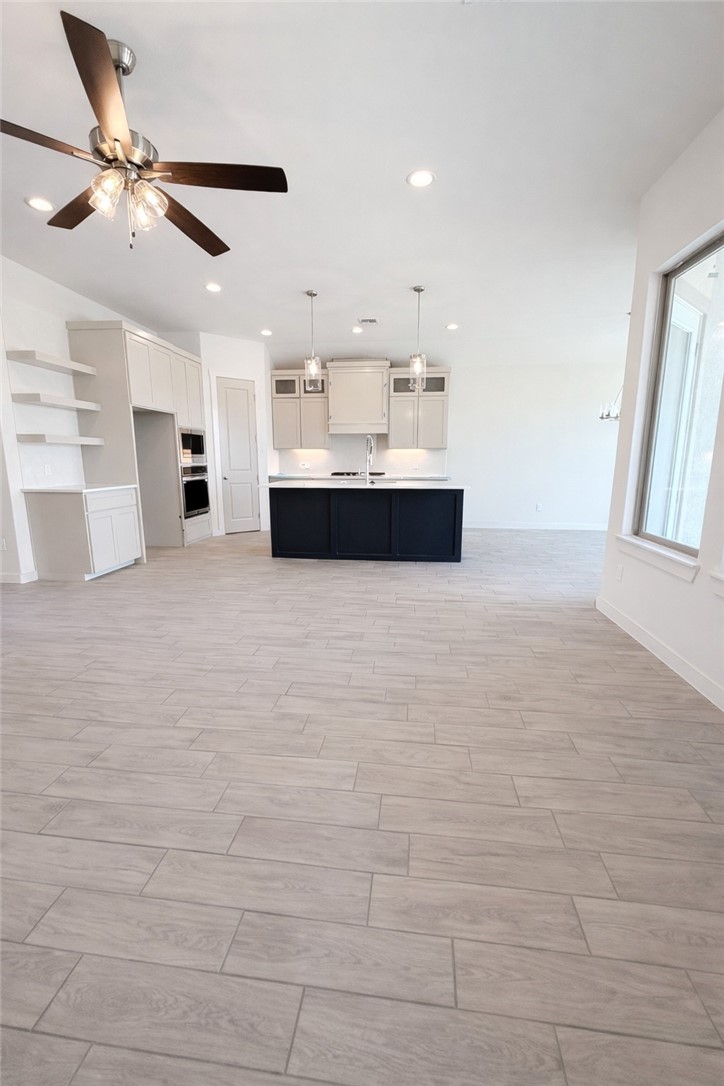 1722 Elm View Drive Corpus Christi TX 78418