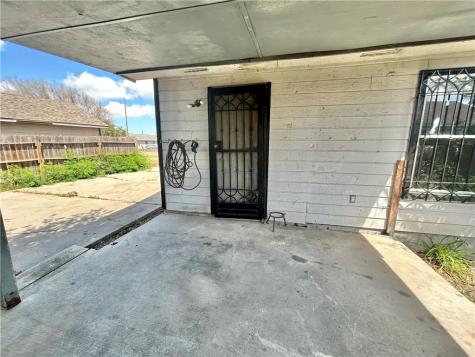 1117 Green Earth Drive Corpus Christi TX 78405