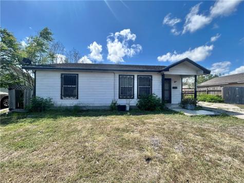 1117 Green Earth Drive Corpus Christi TX 78405