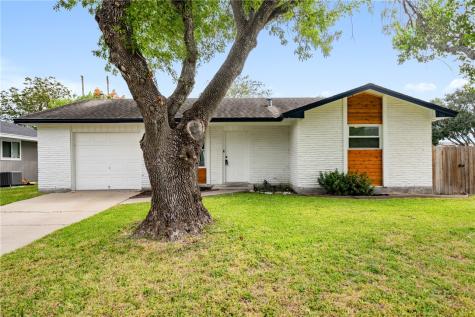 1738 Lesle Lane Corpus Christi TX 78412