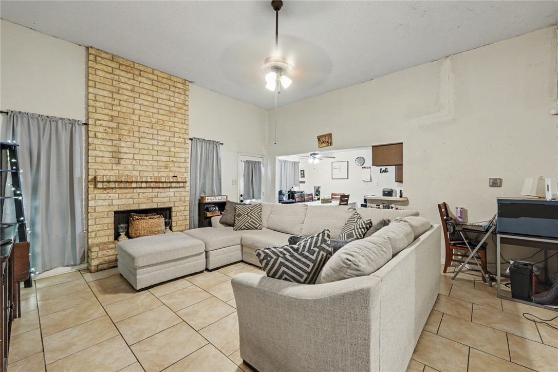 3317 Cresthill Drive Corpus Christi TX 78415