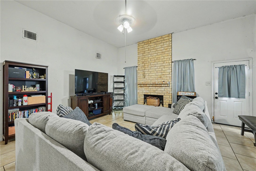 3317 Cresthill Drive Corpus Christi TX 78415