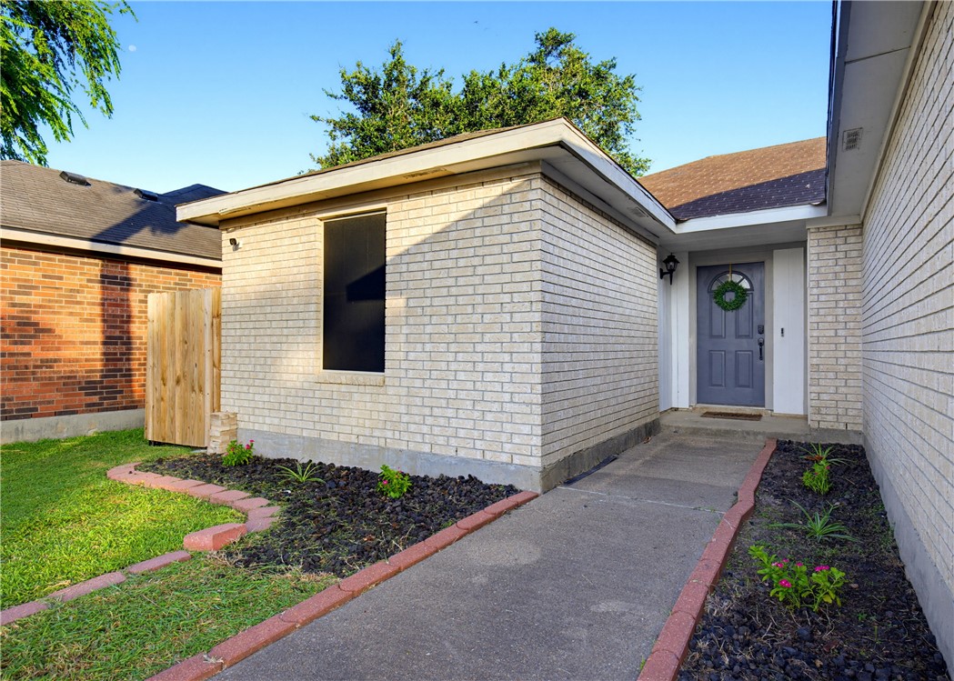 7925 Wolf Drive Corpus Christi TX 78414