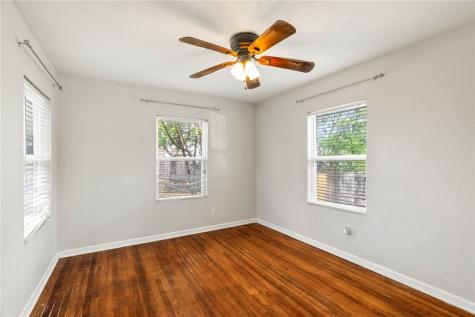 1809 Merriman Avenue Corpus Christi TX 78412