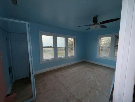 519 W Mesquite Avenue Kingsville TX 78363