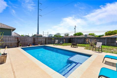 1113 Pine Hollow Lane Corpus Christi TX 78418