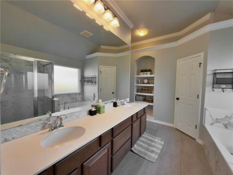 219 Couples Drive Portland TX 78374