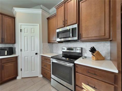 219 Couples Drive Portland TX 78374