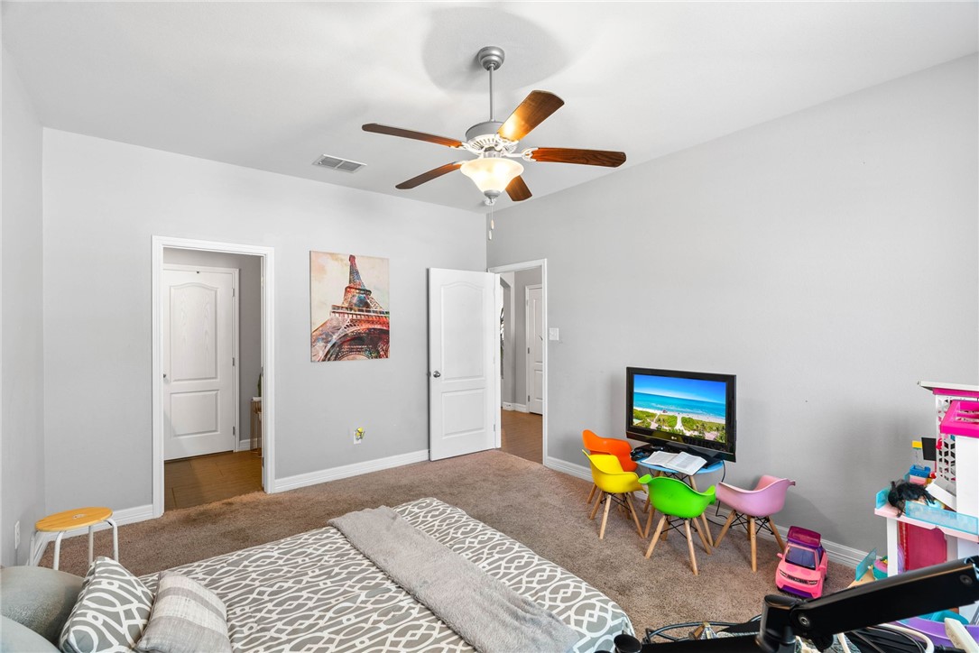 2233 Ruby Drive Corpus Christi TX 78414