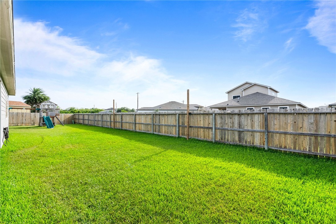2233 Ruby Drive Corpus Christi TX 78414