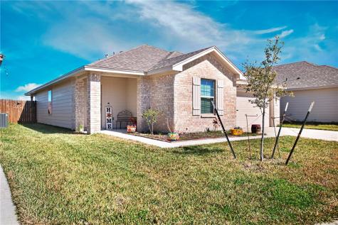 1842 Kentucky Derby Drive Corpus Christi TX 78417