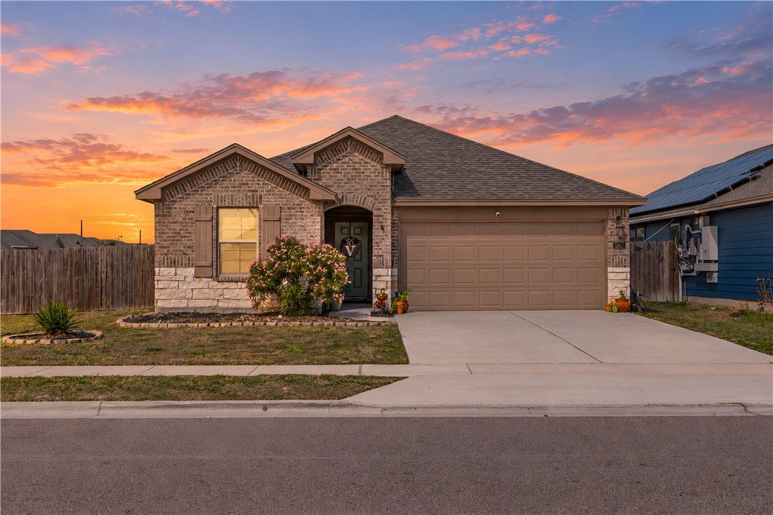 2337 Tranquil Corpus Christi TX 78418