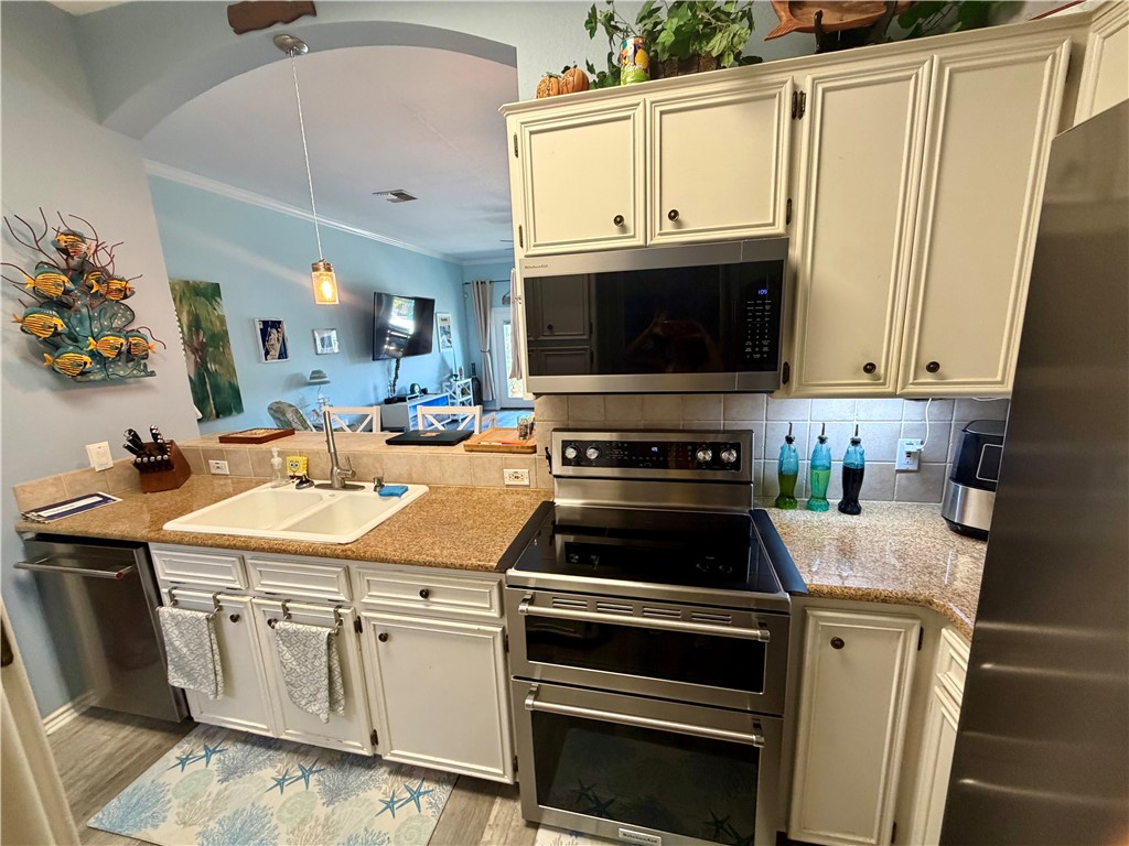 13993 Fortuna Bay Dr B Corpus Christi TX 78418