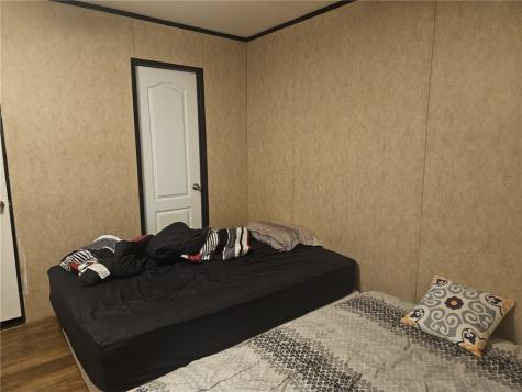 421 Walton Pettus TX 78146