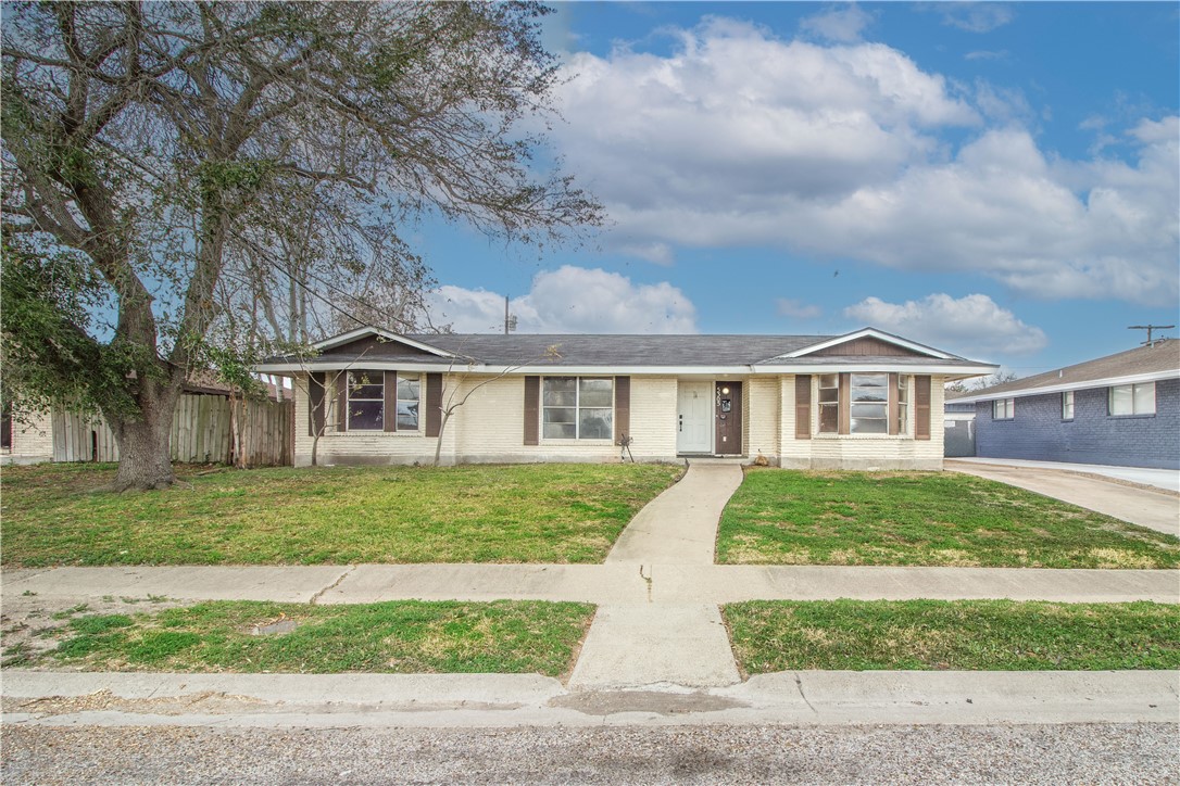 5305 Surrey Corpus Christi TX 78415