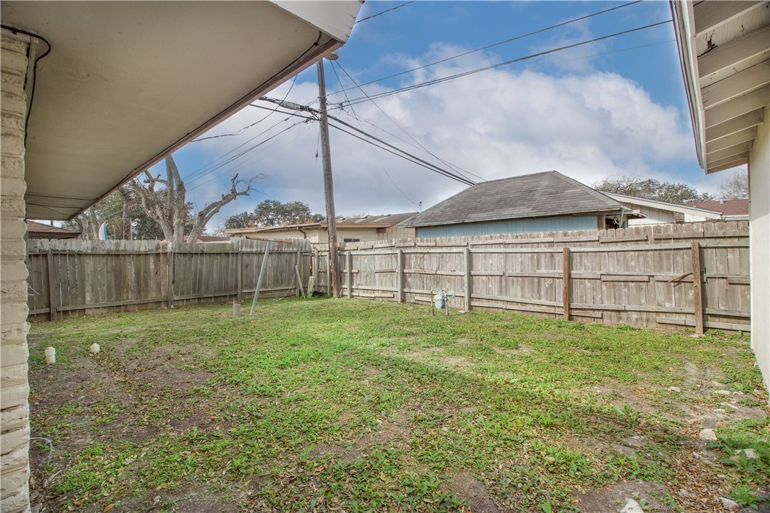 5305 Surrey Corpus Christi TX 78415