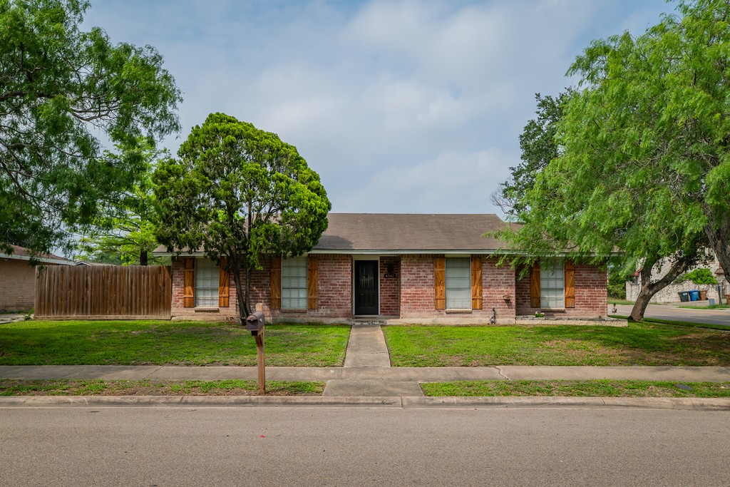4542 Coody Corpus Christi TX 78413