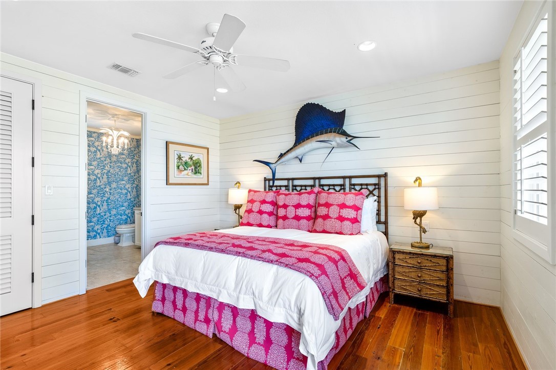 1024 Private Road D Port Aransas TX 78373