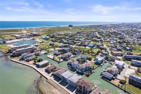 1024 Private Road D Port Aransas TX 78373