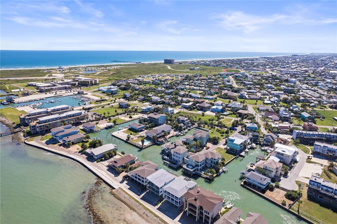 1024 Private Road D Port Aransas TX 78373