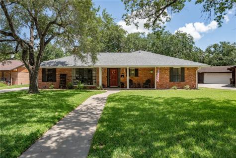 1144 W Henrietta Avenue Kingsville TX 78363
