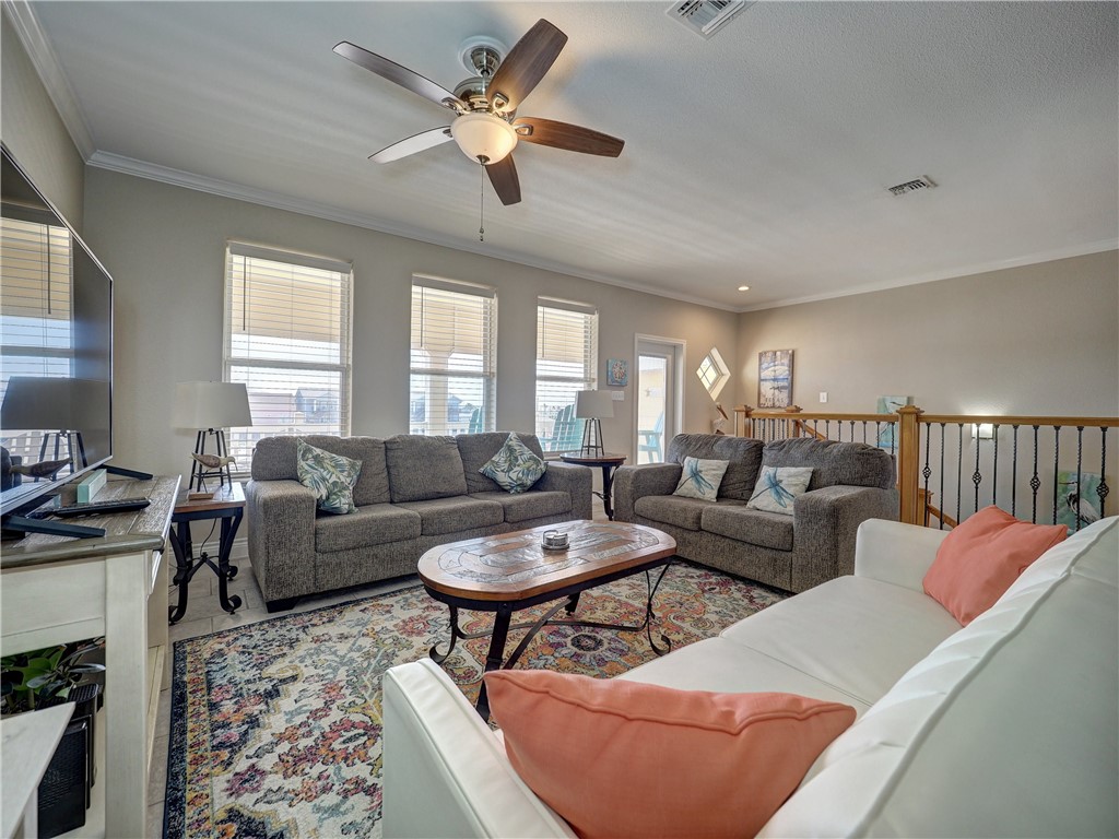 1833 S 11th St F2 Port Aransas TX 78373