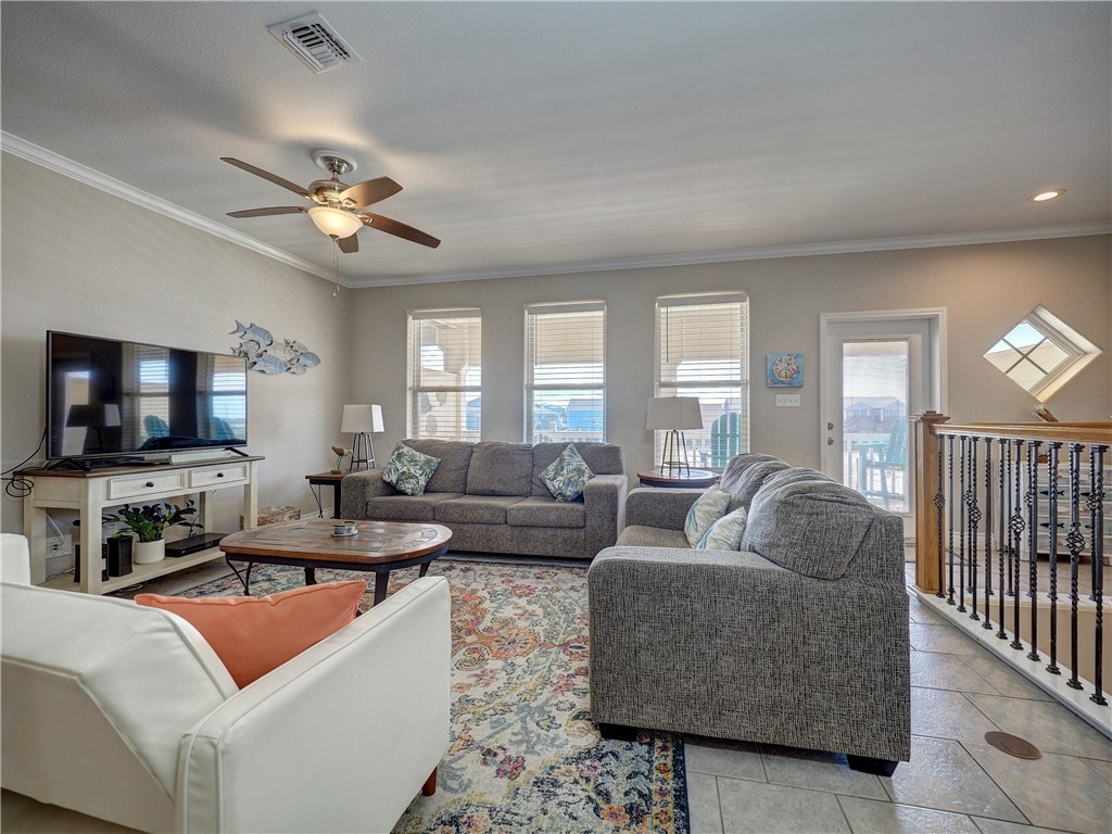 1833 S 11th St F2 Port Aransas TX 78373
