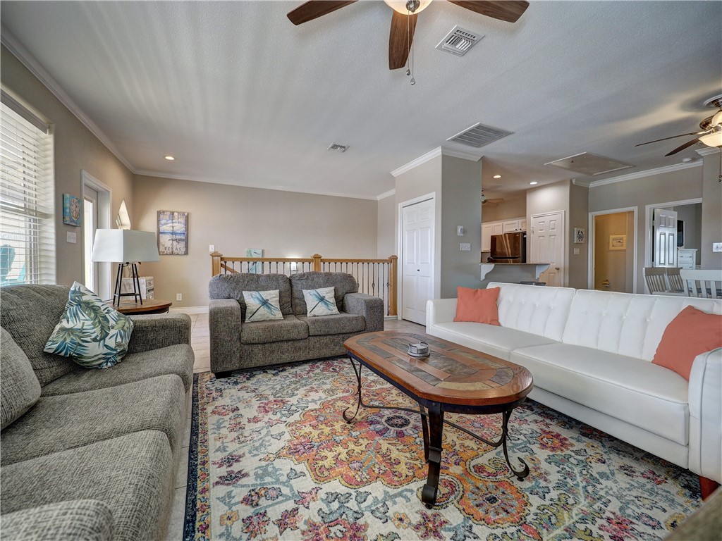 1833 S 11th St F2 Port Aransas TX 78373
