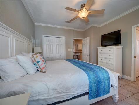 1833 S 11th Street F2 Port Aransas TX 78373